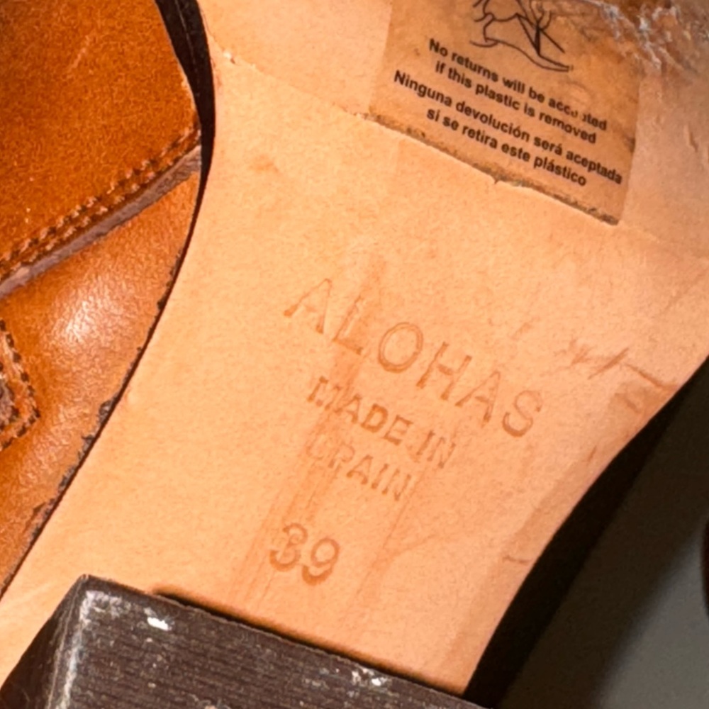 ALOHAS Tan Leather Heeled Boots - Picture 2 of 7